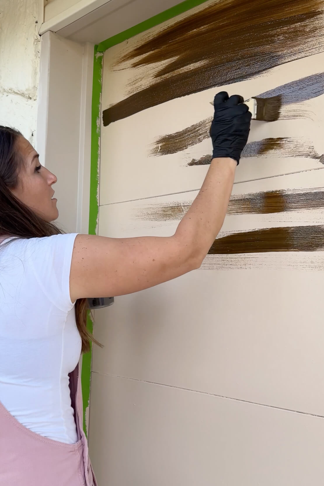 Applying gel stain to my garage door